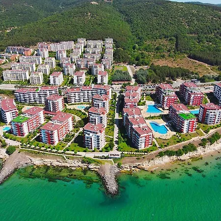 Апартаменты Sea View In Paradise *
